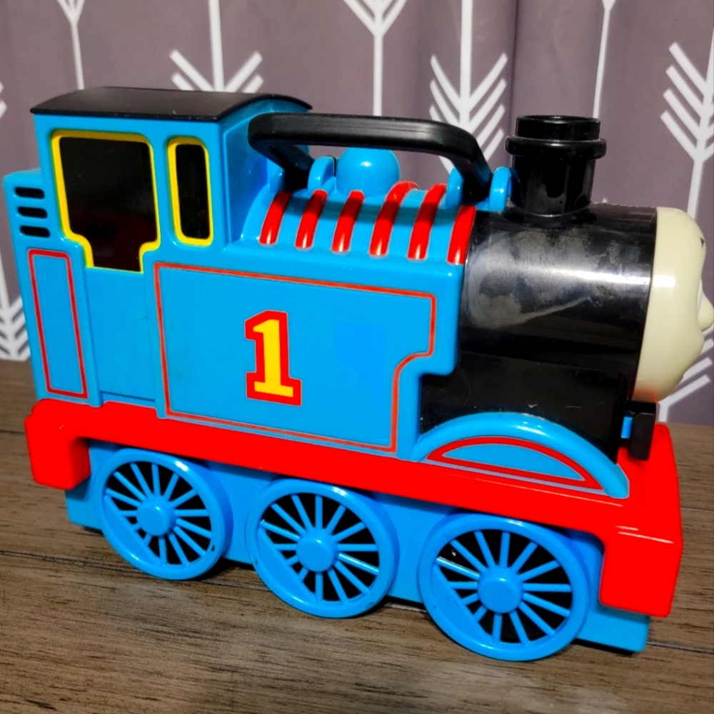 Vintage Thomas the train carrying case